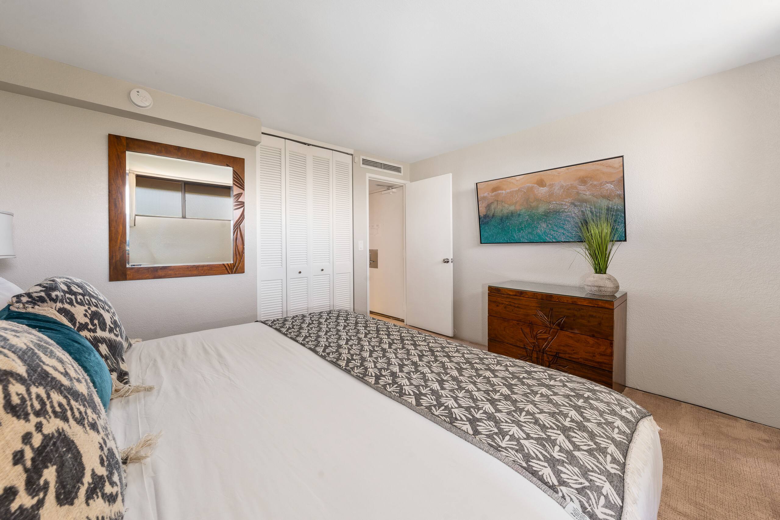 Condo in Lahaina · ★4.95 · 1 bedroom · 2 beds · 1 bath - Image 17