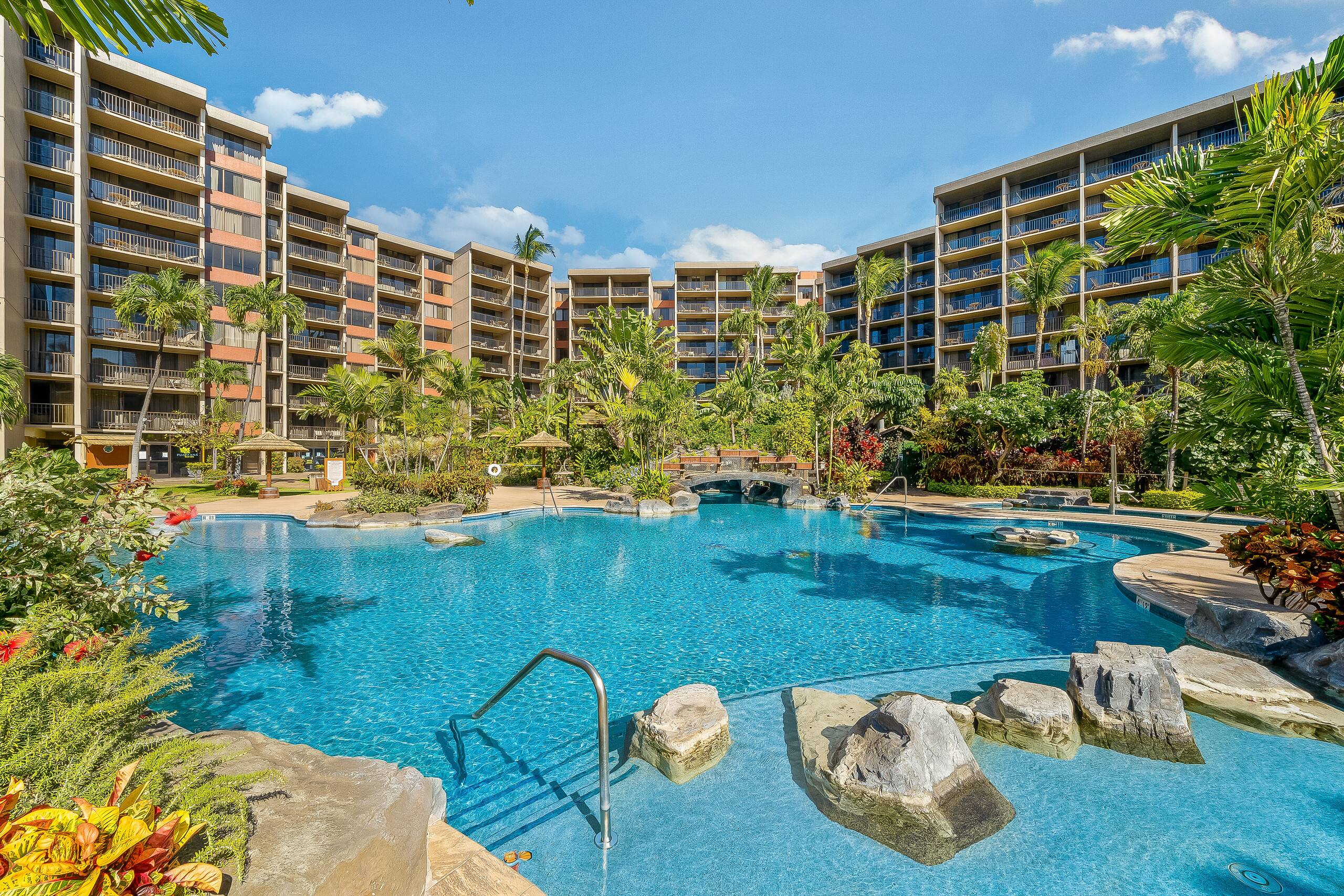 Condo in Lahaina · ★4.95 · 1 bedroom · 2 beds · 1 bath - Image 26