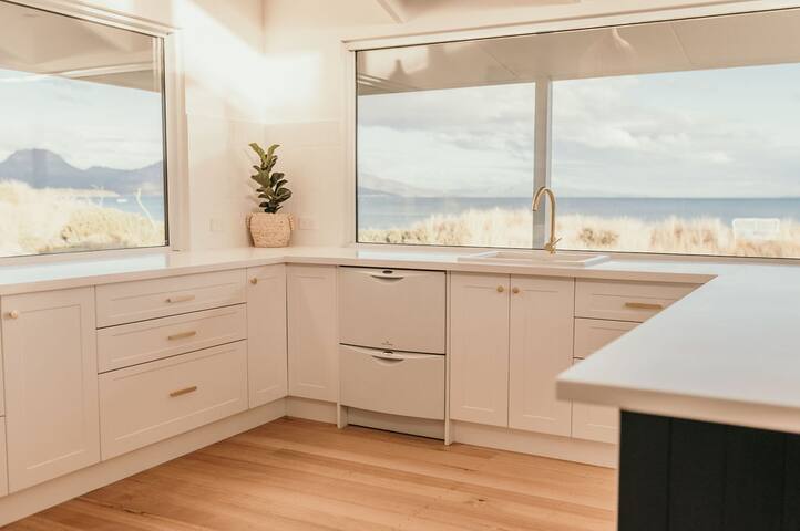 Saltair Freycinet gallery image 5