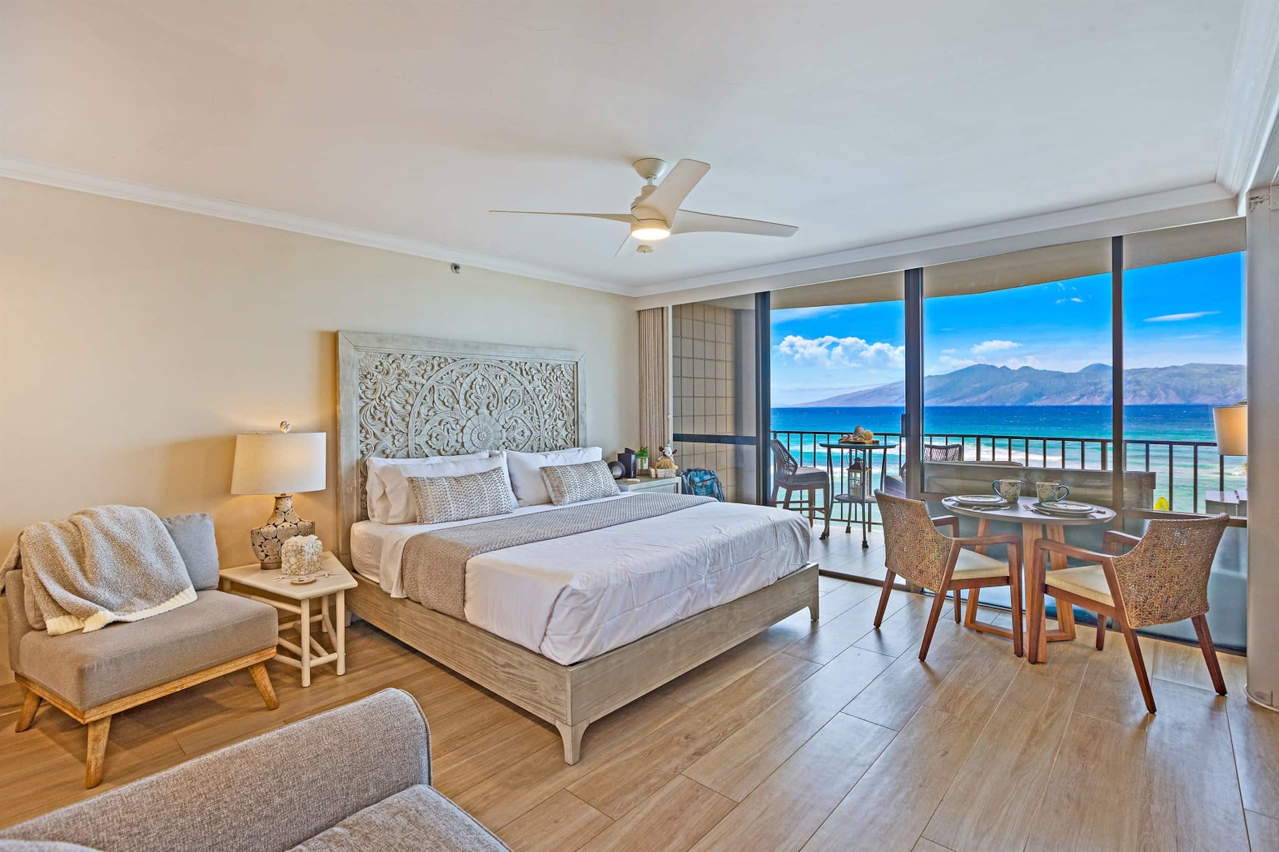 Condo in Lahaina · ★4.97 · Studio · 2 beds · 1 bath - Image 9