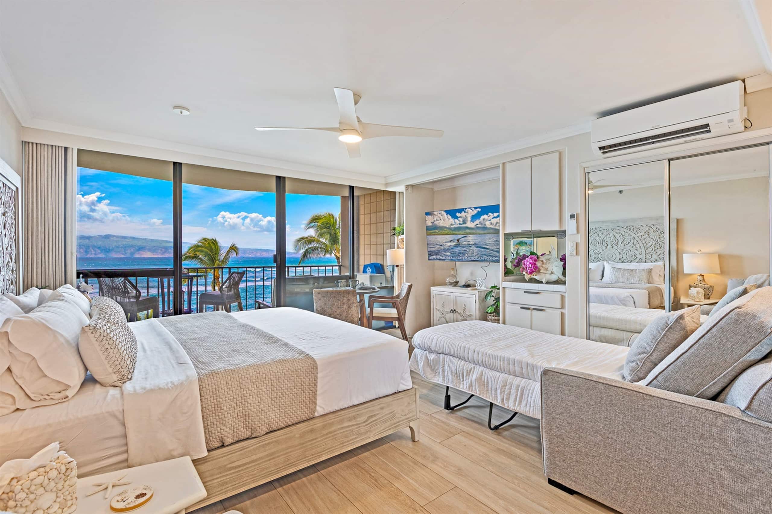 Condo in Lahaina · ★4.97 · Studio · 2 beds · 1 bath - Image 7