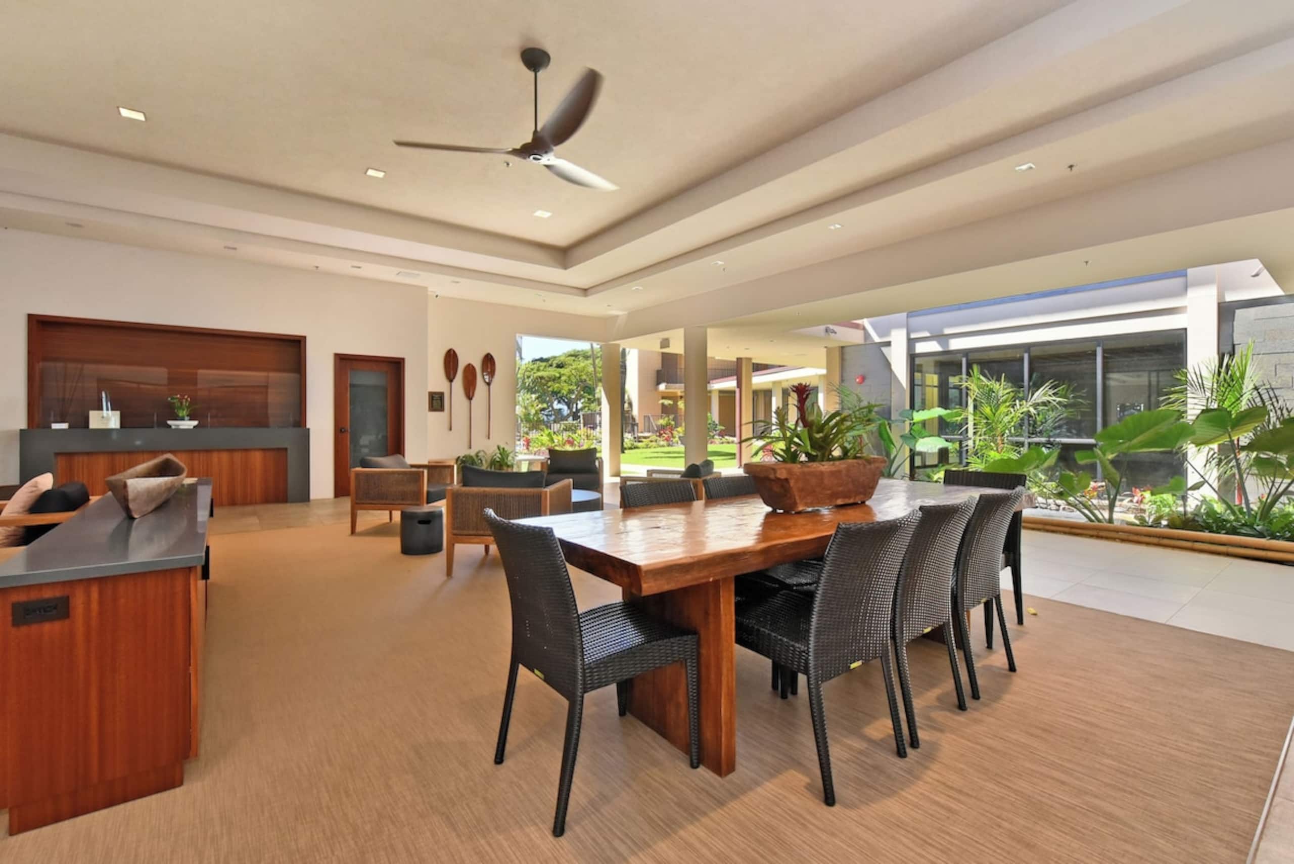 Condo in Lahaina · ★4.97 · Studio · 2 beds · 1 bath - Image 44