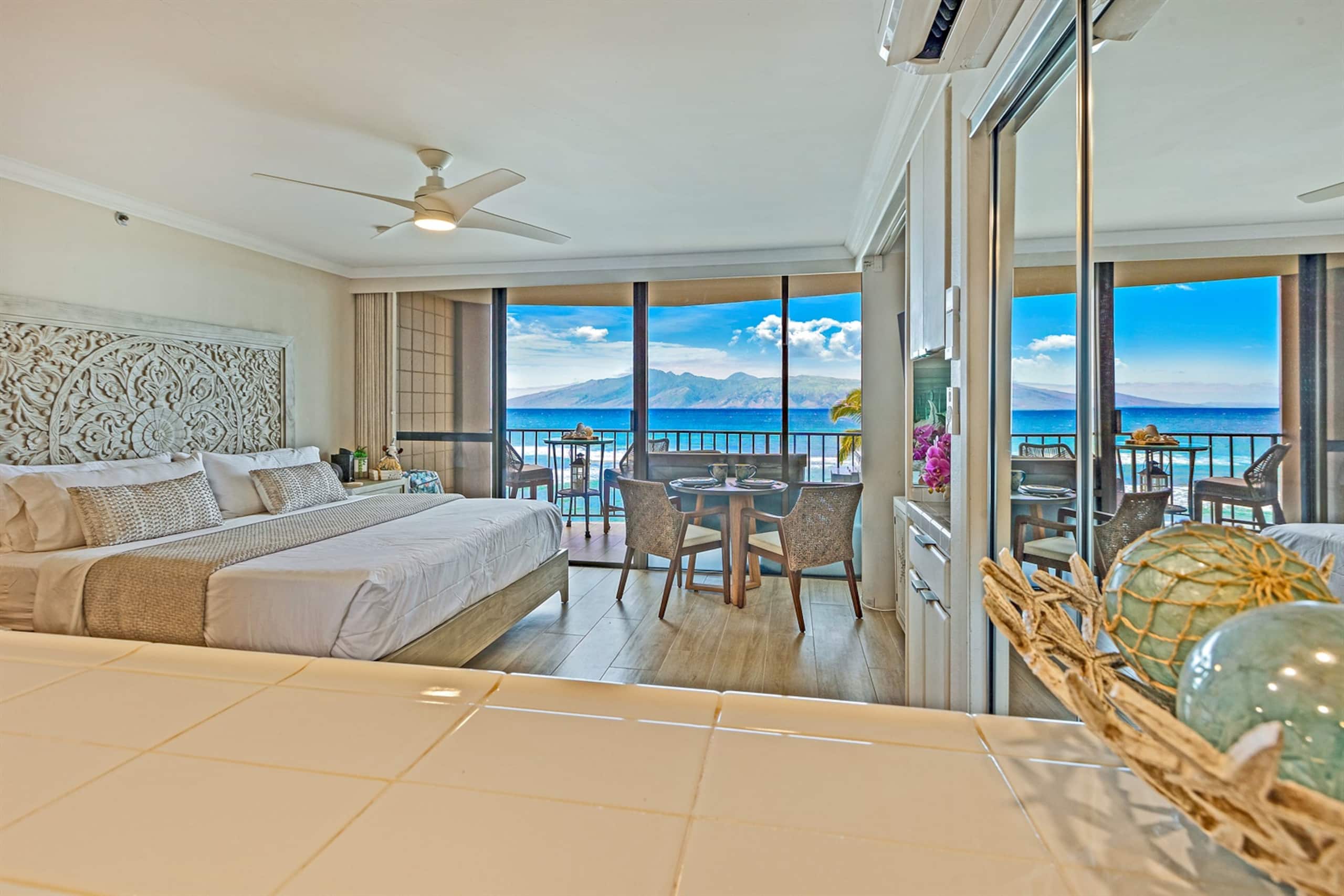 Condo in Lahaina · ★4.97 · Studio · 2 beds · 1 bath - Image 16