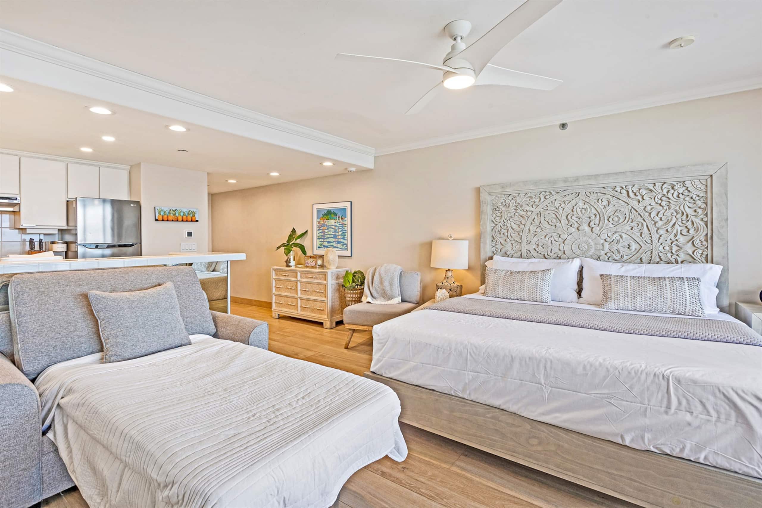 Condo in Lahaina · ★4.97 · Studio · 2 beds · 1 bath - Image 12
