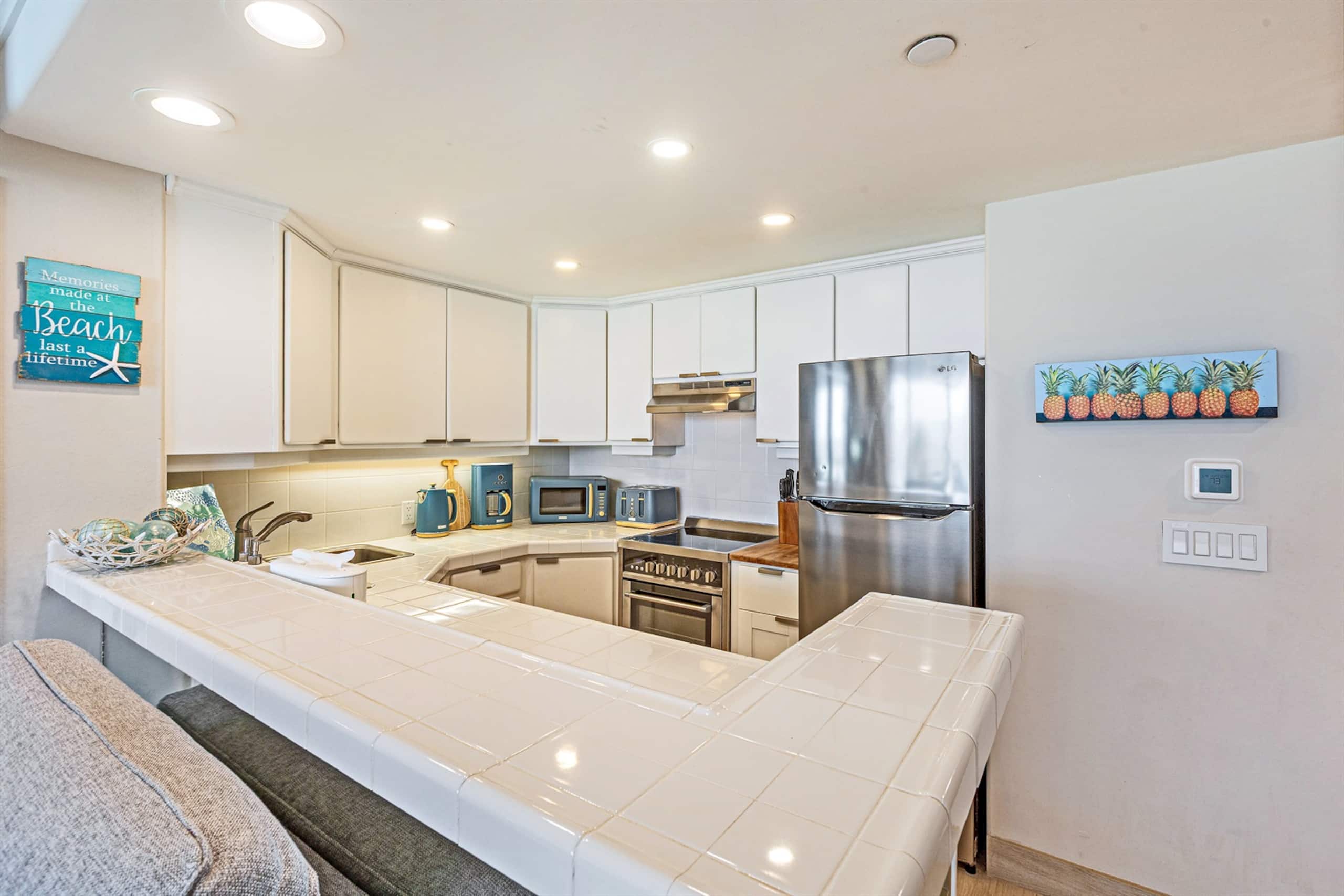 Condo in Lahaina · ★4.97 · Studio · 2 beds · 1 bath - Image 18