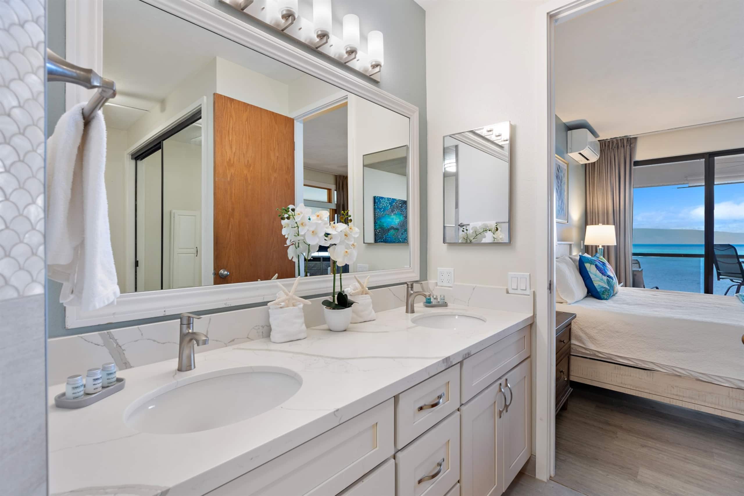 Condo in Lahaina · ★4.96 · 2 bedrooms · 3 beds · 2 baths - Image 12