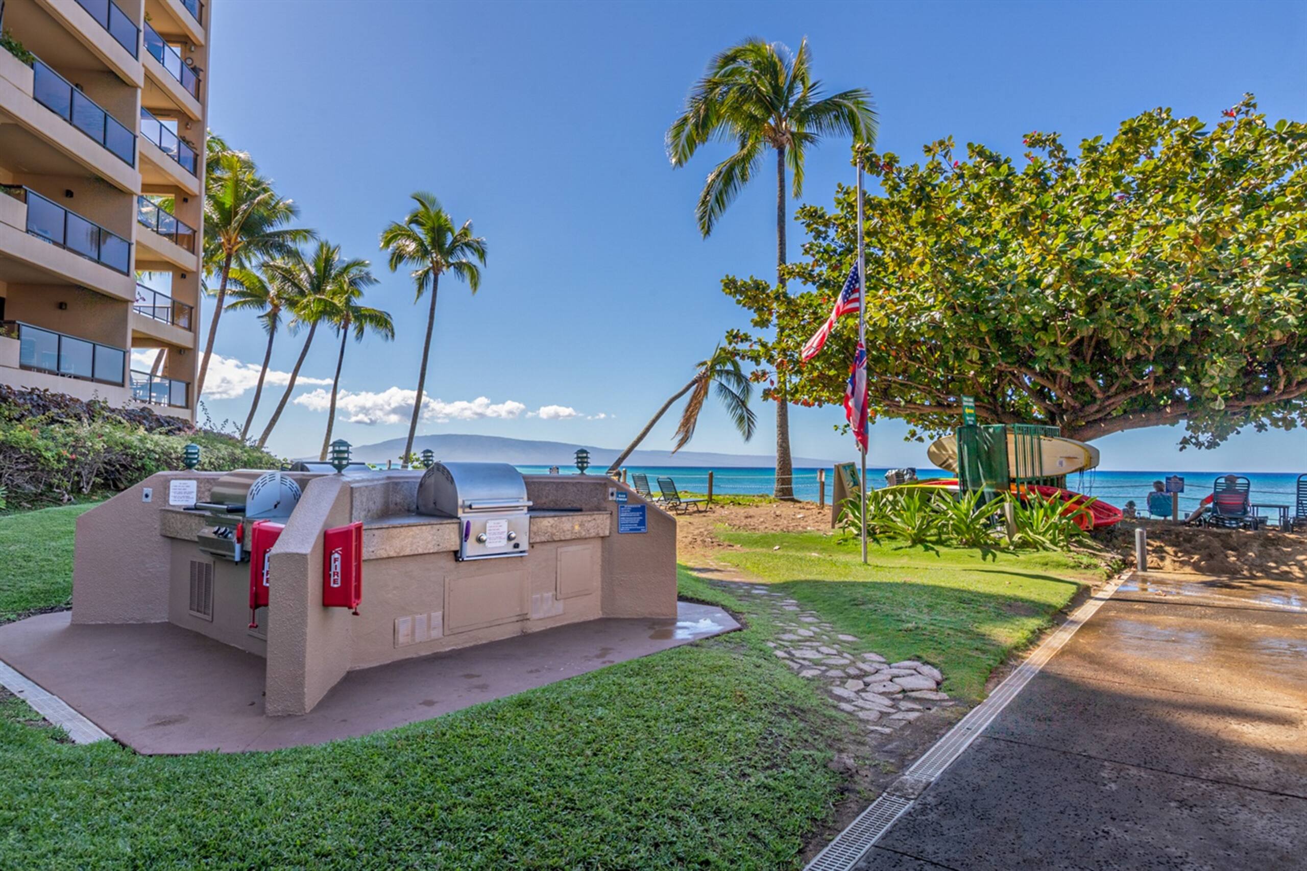 Condo in Lahaina · ★4.96 · 2 bedrooms · 3 beds · 2 baths - Image 56