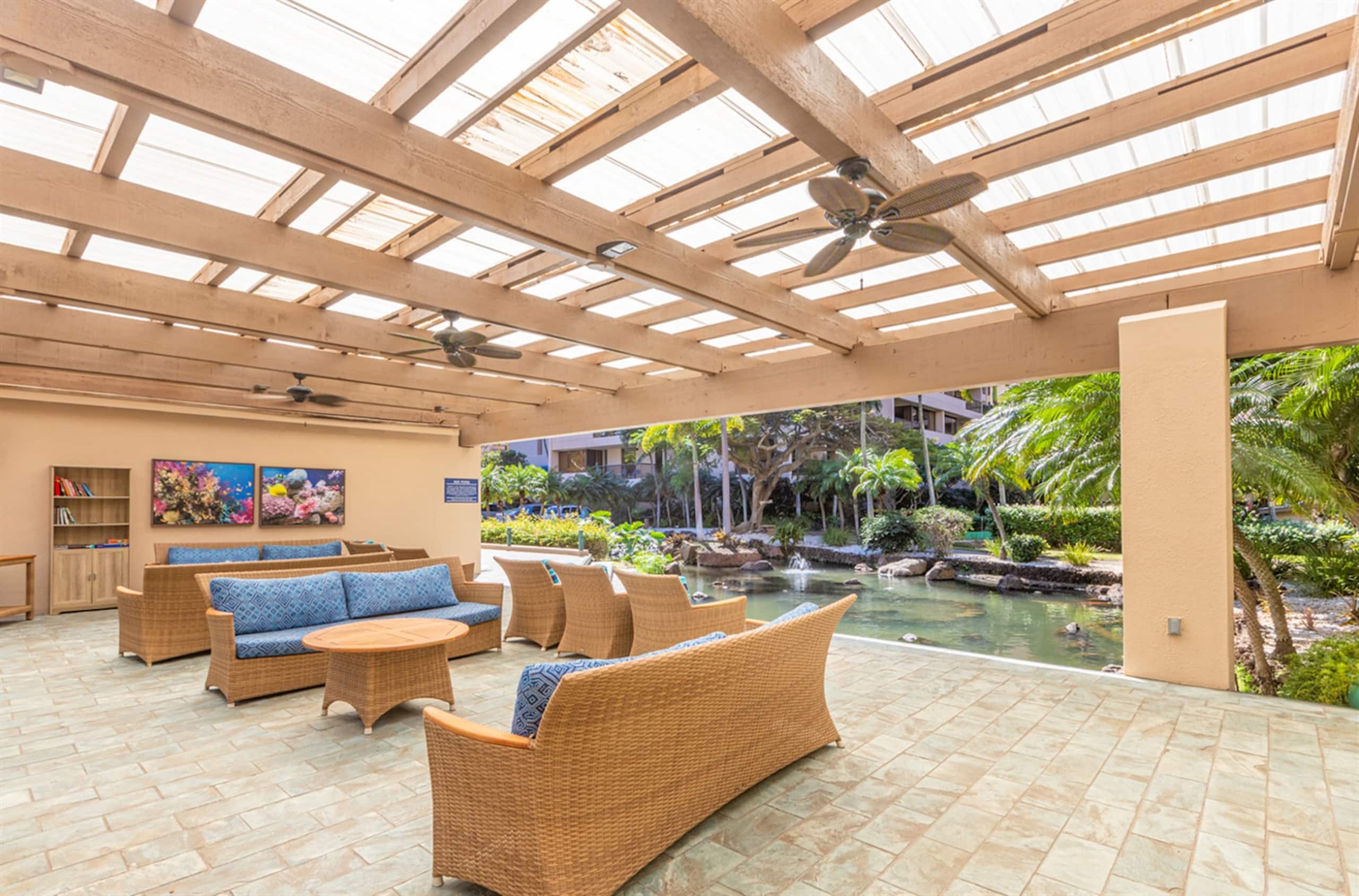 Condo in Lahaina · ★4.96 · 2 bedrooms · 3 beds · 2 baths - Image 51