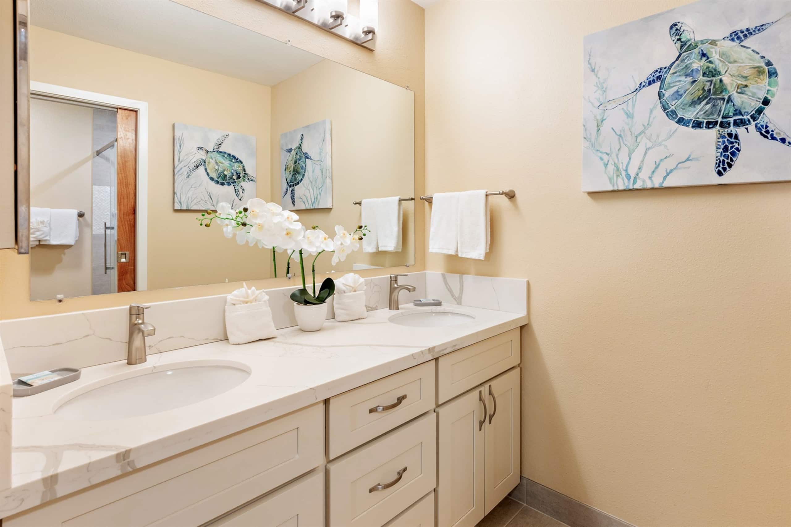 Condo in Lahaina · ★4.96 · 2 bedrooms · 3 beds · 2 baths - Image 35