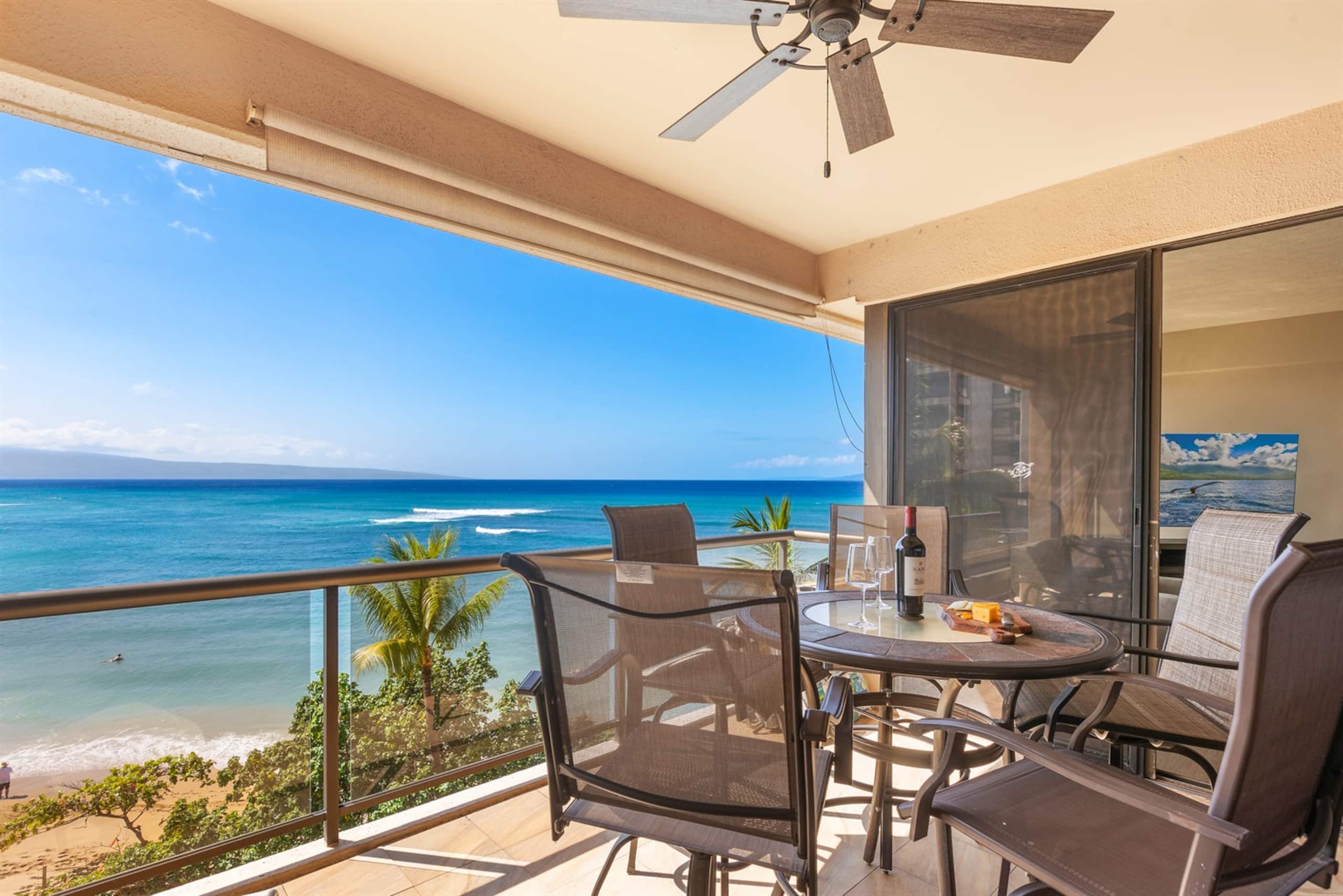 Condo in Lahaina · ★4.96 · 2 bedrooms · 3 beds · 2 baths - Image 3
