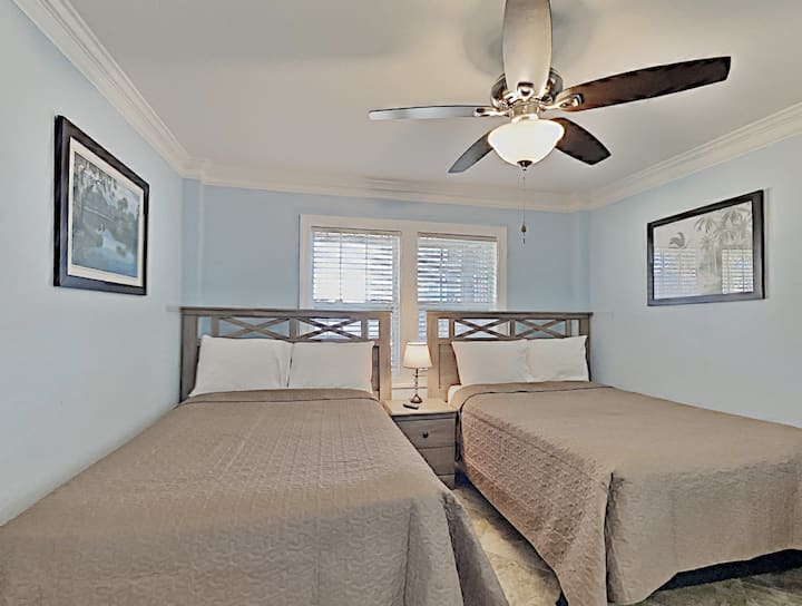 Druhá spálňa s 2 PLNOHODNOTNÝMI lôžkami (1. poschodie)