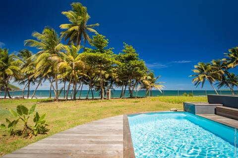 Maison d'Ô Baie de Saint-Jacques, we have a wild beach