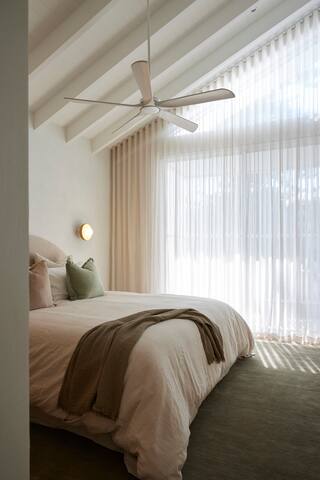 Banks at Byron gallery image 5