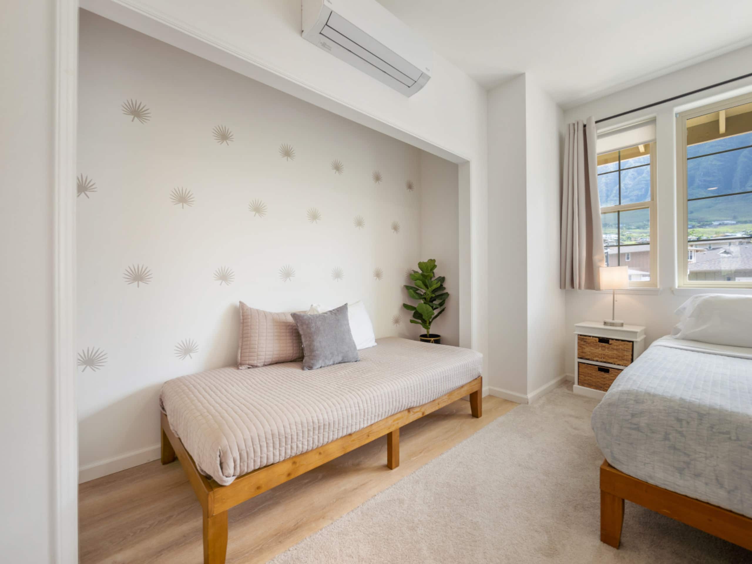 Home in Waianae · ★4.99 · 4 bedrooms · 7 beds · 2.5 private baths - Image 33