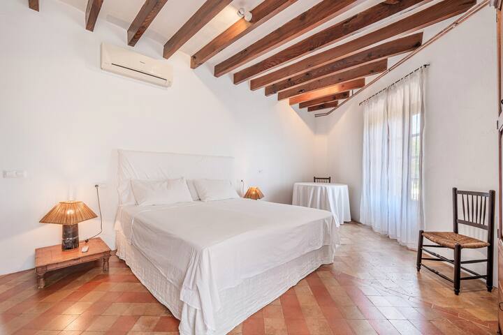 Can Felip gallery image 2