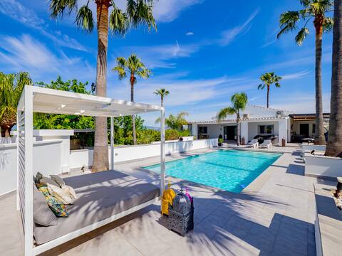 Cubo's Casa Flor High Privacy & Pool