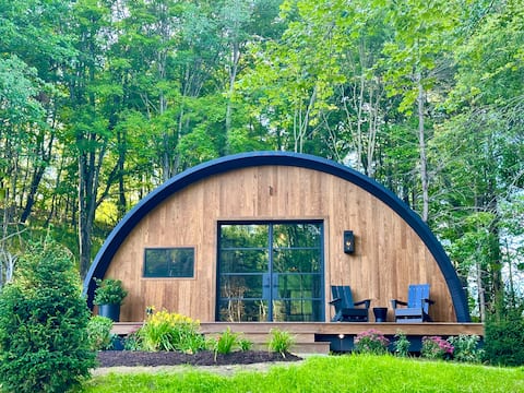 A Luxury Wellness Hut (1 of 3)