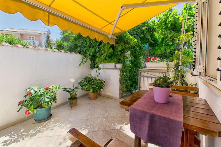 Appartement Kirigin (24831-a4) - Supetar