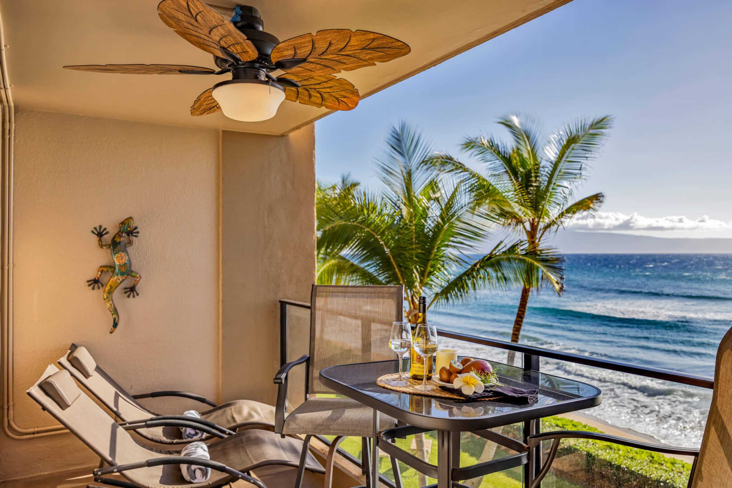 Condo in Lahaina · ★5.0 · 1 bedroom · 2 beds · 2 baths - Image 3