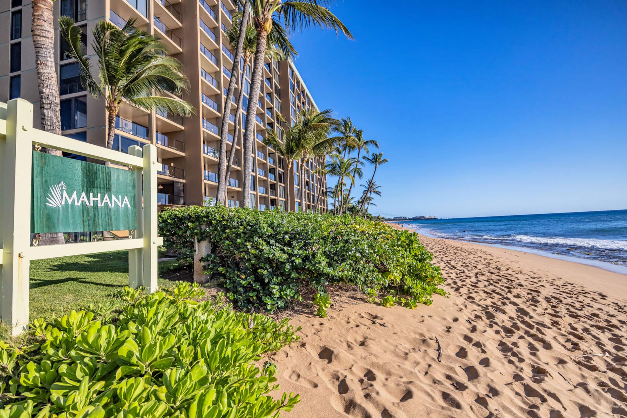 Condo in Lahaina · ★5.0 · 1 bedroom · 2 beds · 2 baths - Image 30