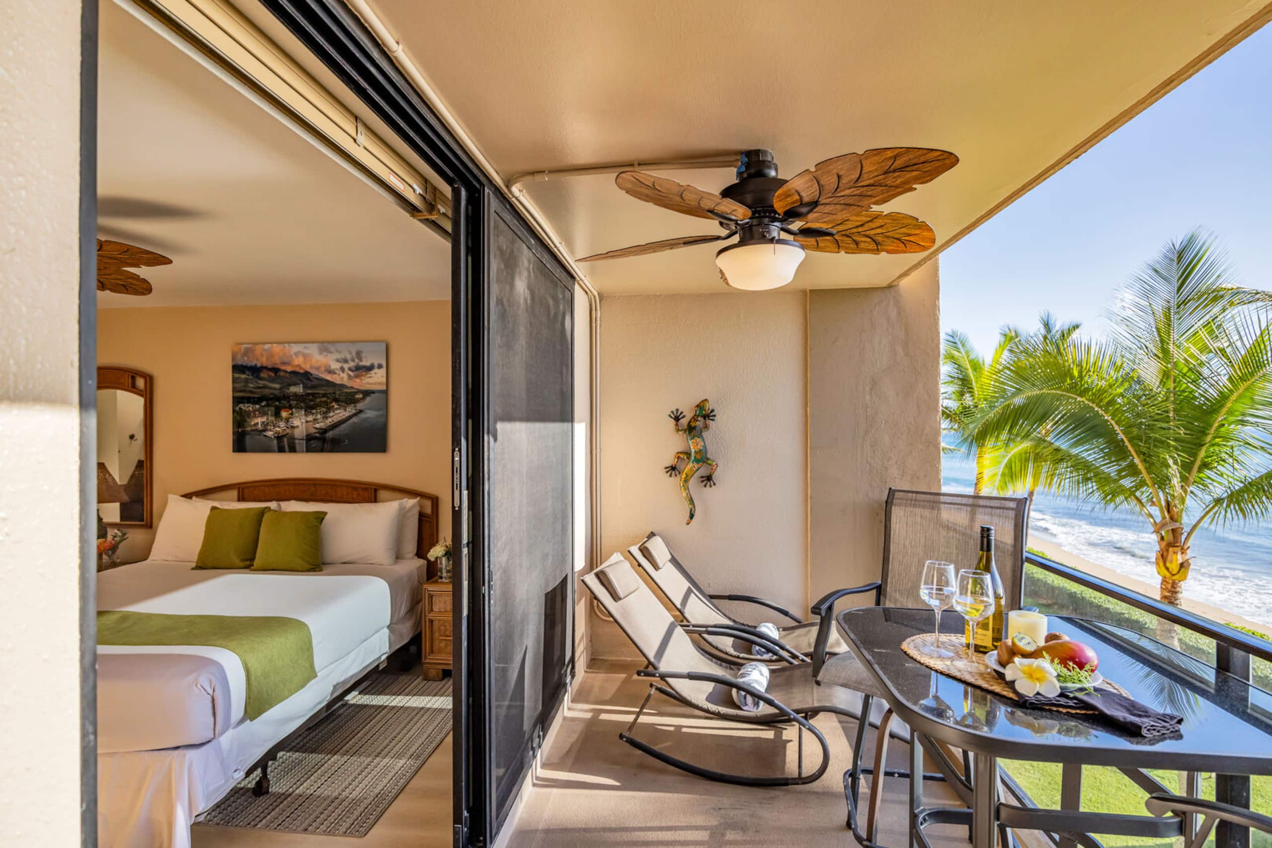 Condo in Lahaina · ★5.0 · 1 bedroom · 2 beds · 2 baths - Image 16