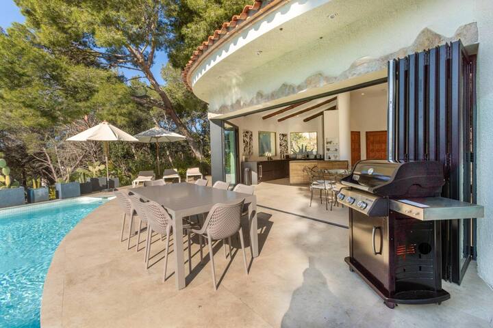 escapada – modern design house in tamariu – costa gallery image 4