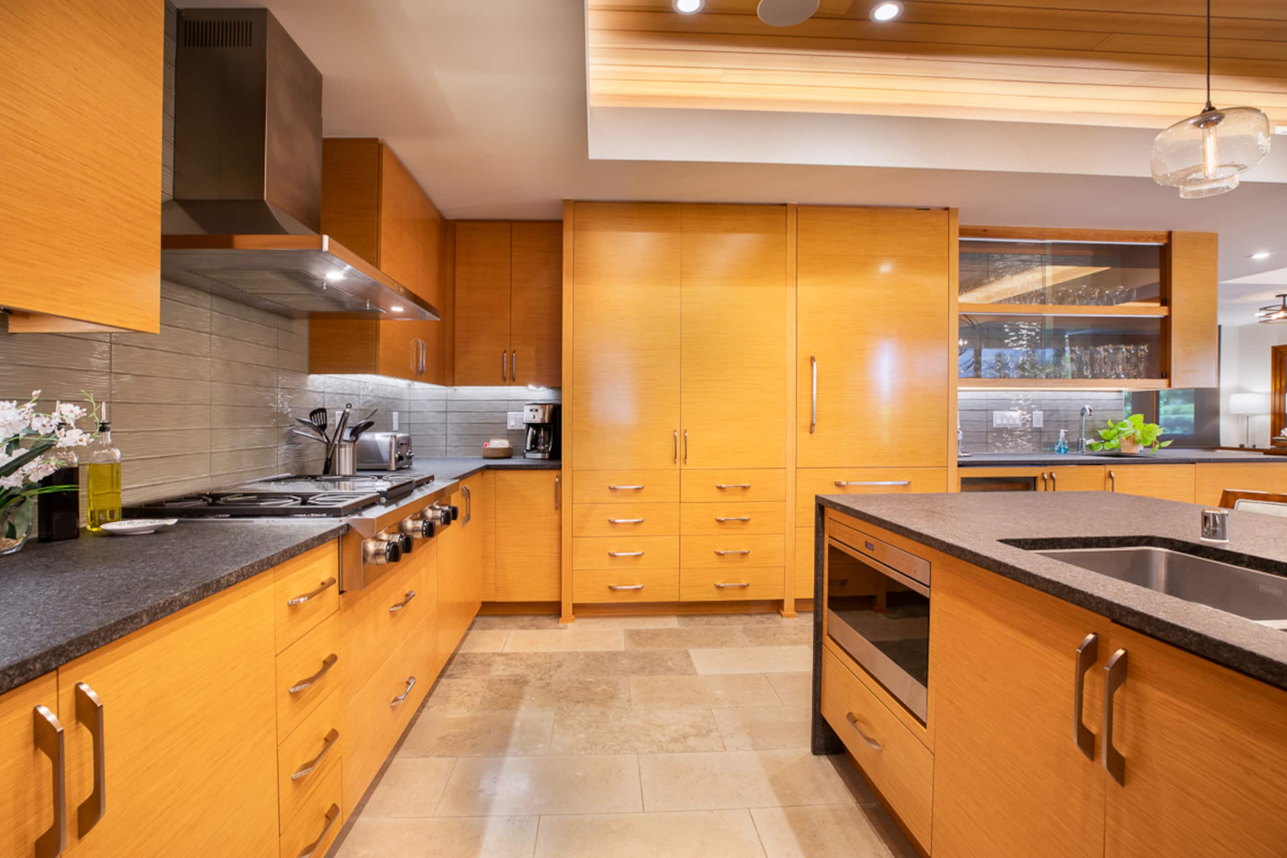 Home in Waimea · ★4.86 · 4 bedrooms · 5 beds · 4.5 baths - Image 20