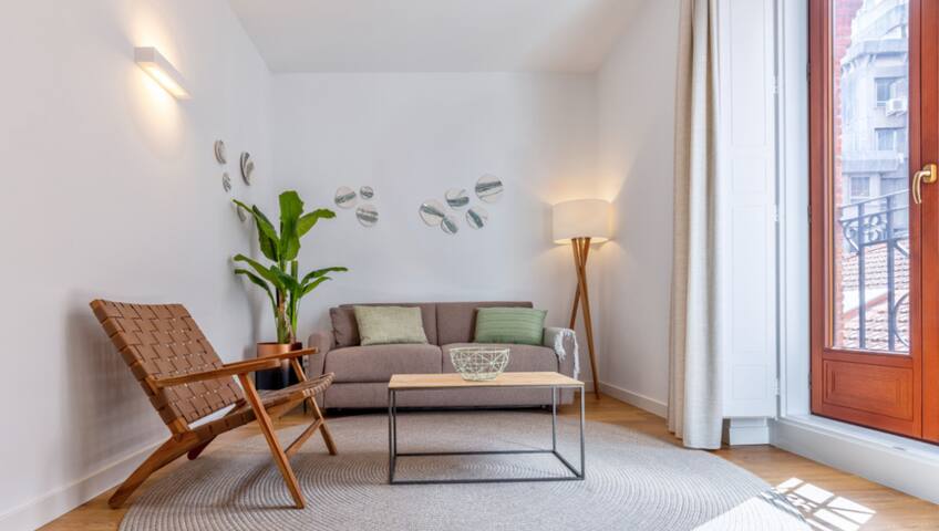 Bellas Artes V apartment in Madrid gallery image 3