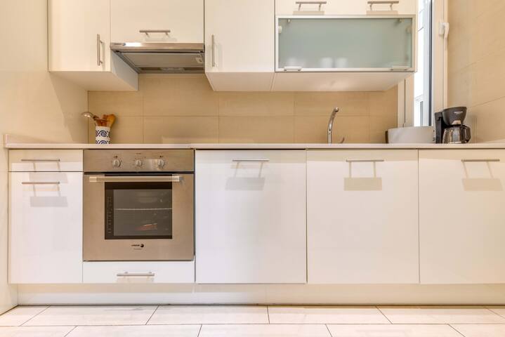 Echegaray Viii apartment in Madrid gallery image 3