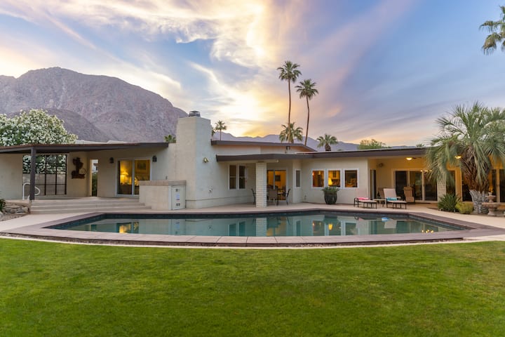 Poolside Splendor! Spacious De Anza Golf Club Home - Borrego Springs, CA