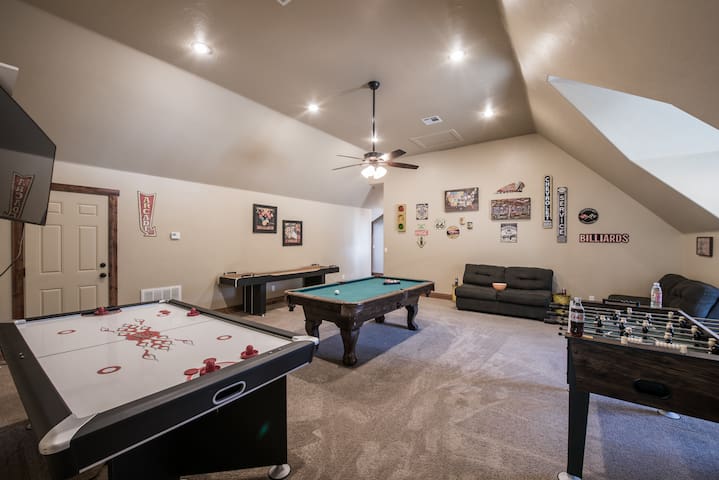 Ruidoso Vacation Rentals managed Airbnb listing 1