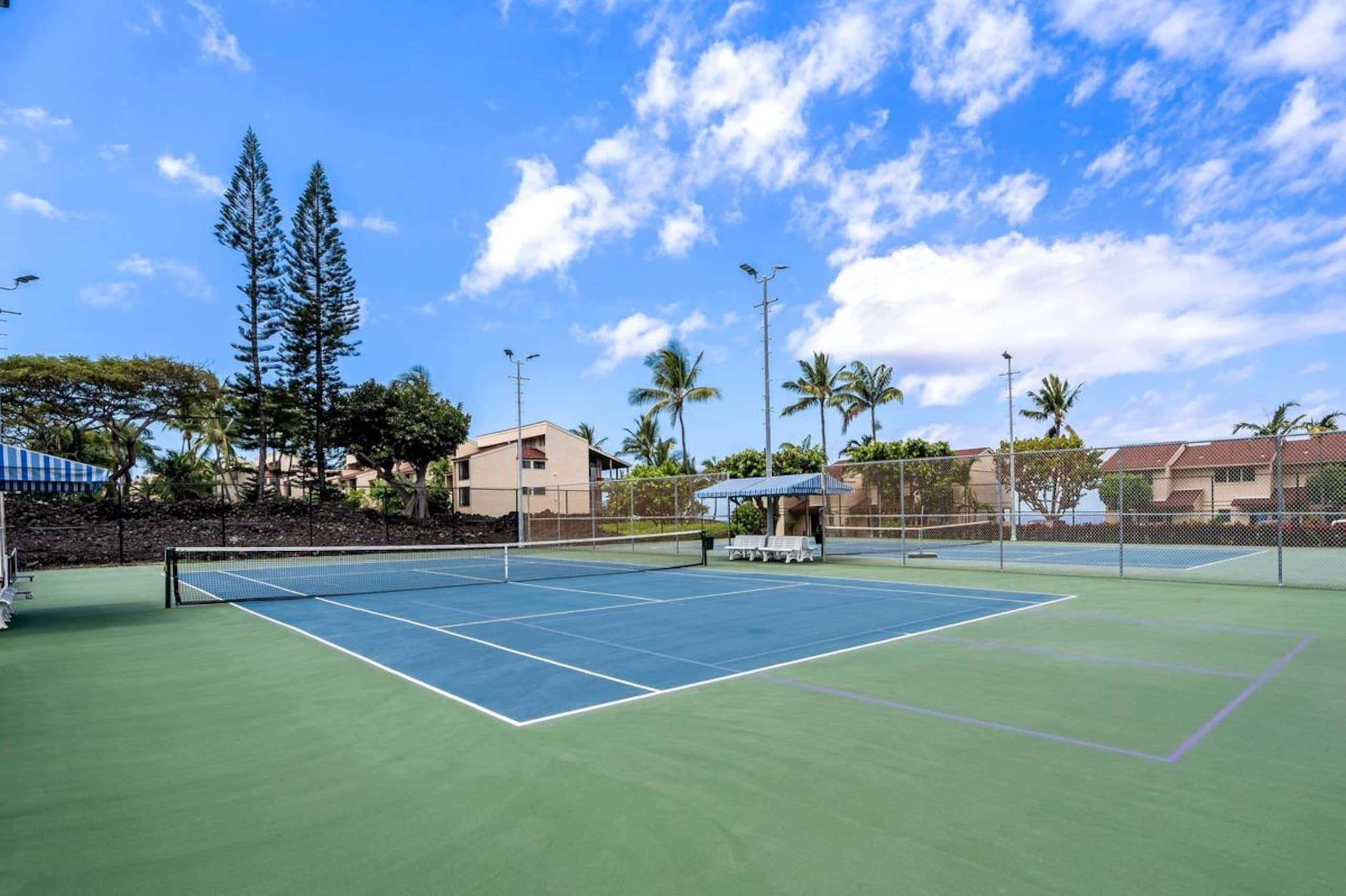 Condo in Kailua-Kona · ★4.75 · 2 bedrooms · 3 beds · 2 private baths - Image 23
