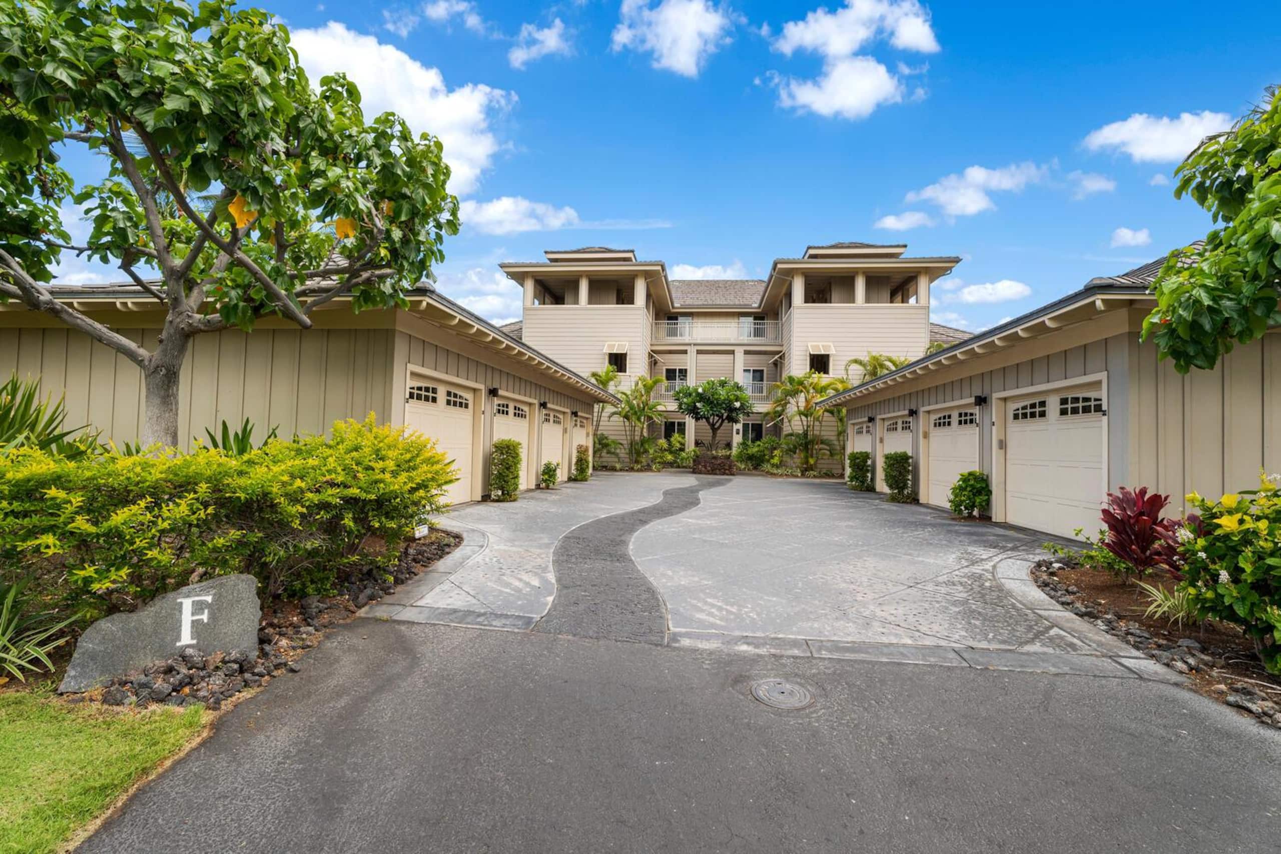 Pool, Gym, Views and More from this Prime Location - Photo 29