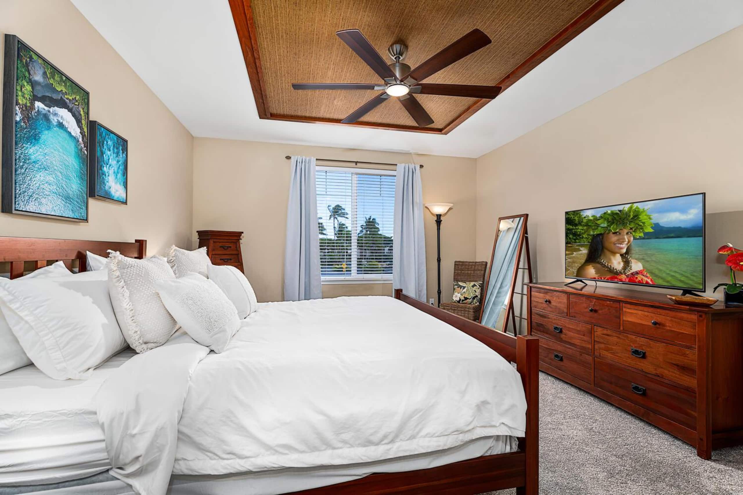 Pool, Gym, Views and More from this Prime Location - Photo 3