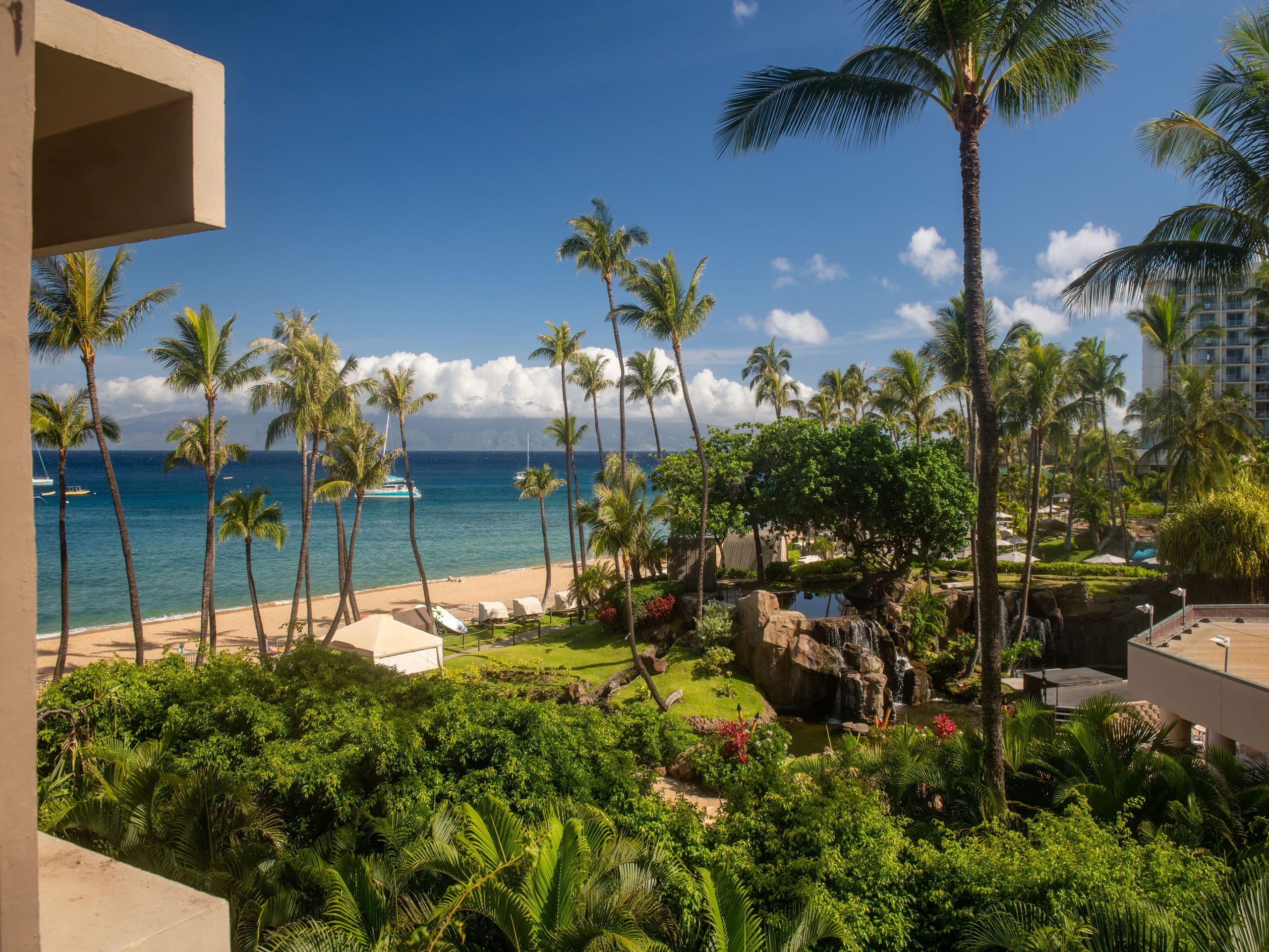 Condo in Lahaina · ★5.0 · 3 bedrooms · 4 beds · 2 baths - Image 1