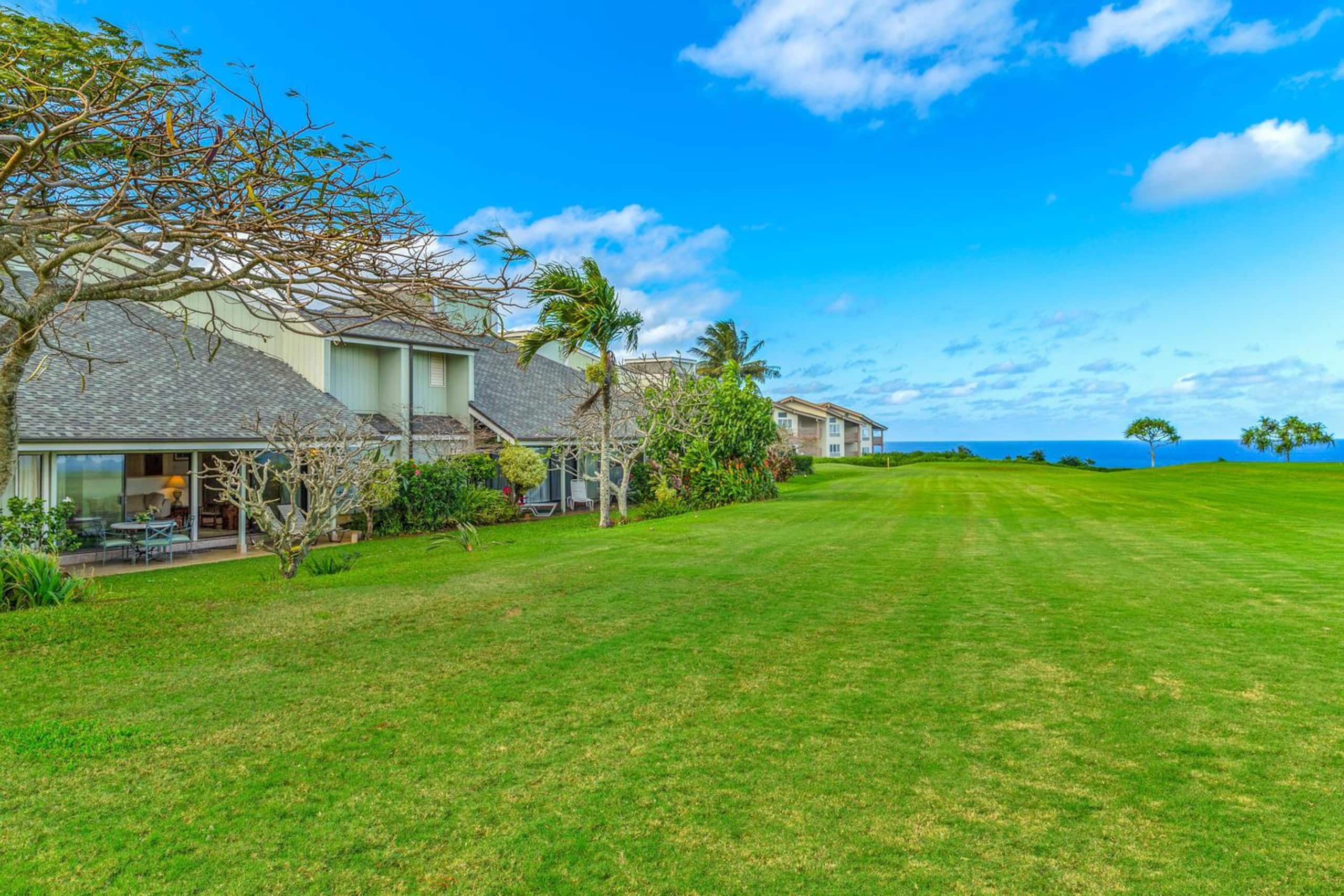 Condo in Princeville · ★4.91 · 1 bedroom · 2 beds · 1 bath - Image 6