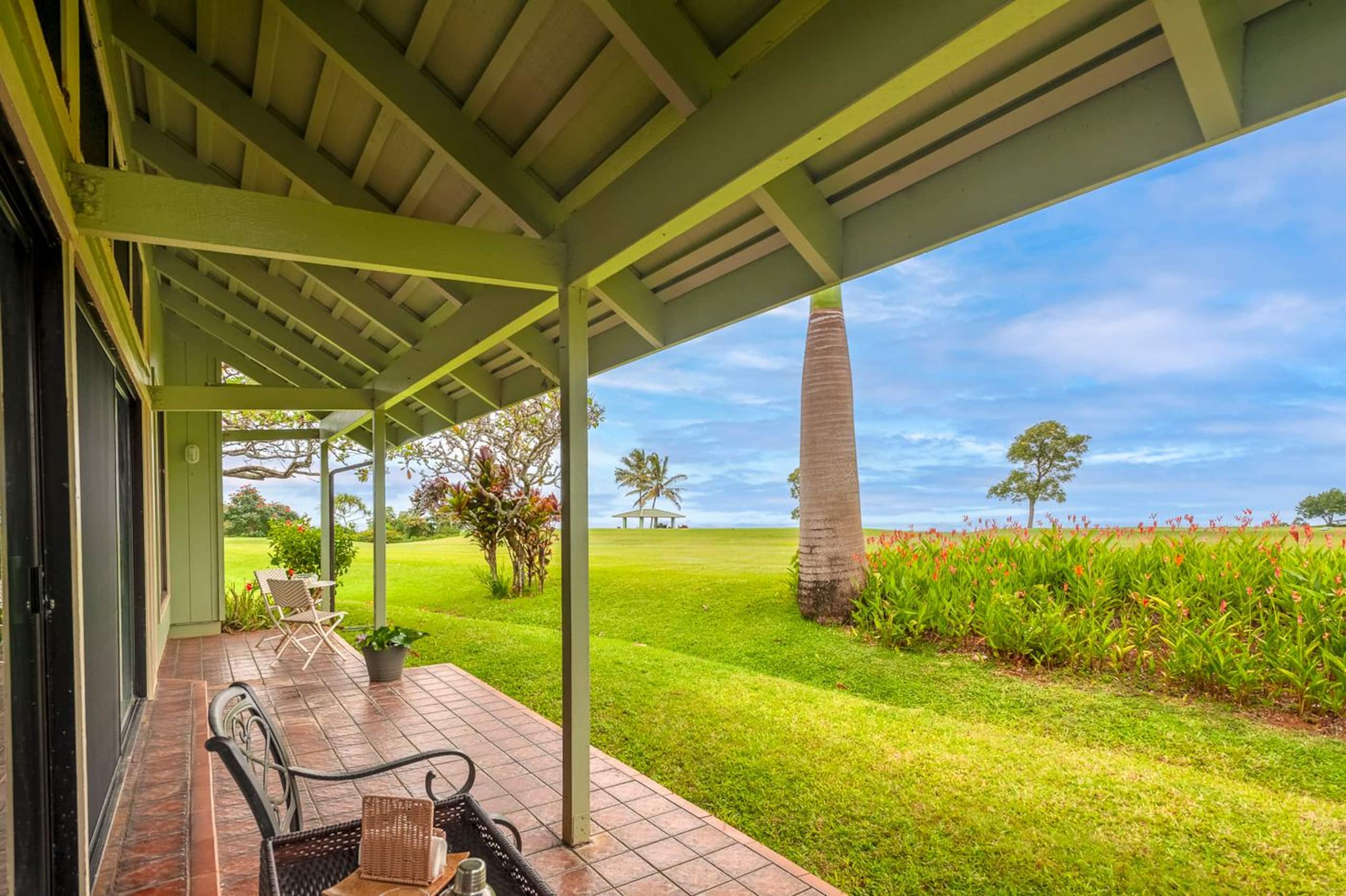 Condo in Princeville · ★4.91 · 1 bedroom · 2 beds · 1 bath - Image 1