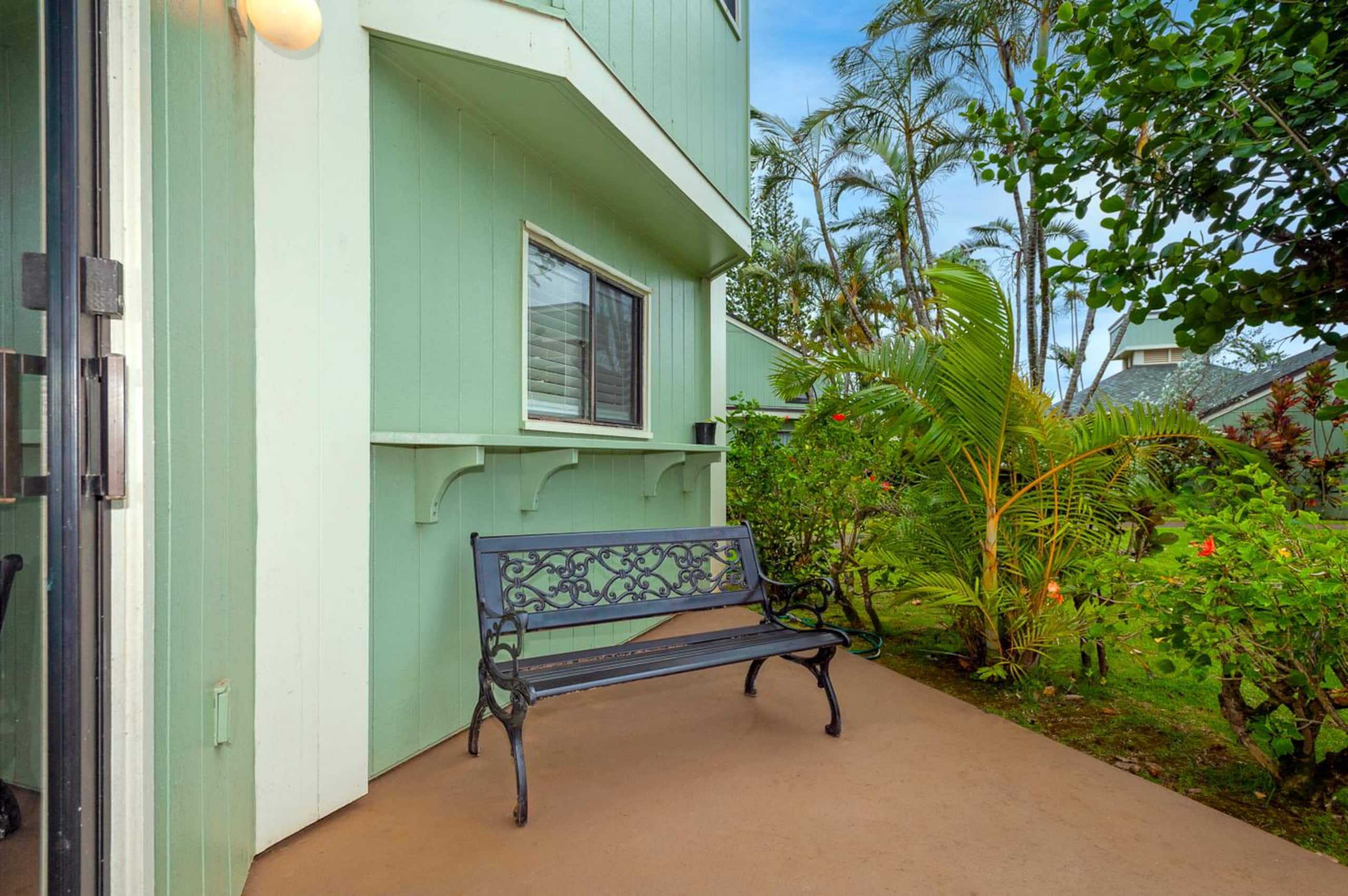 Condo in Princeville · ★4.91 · 1 bedroom · 2 beds · 1 bath - Image 37