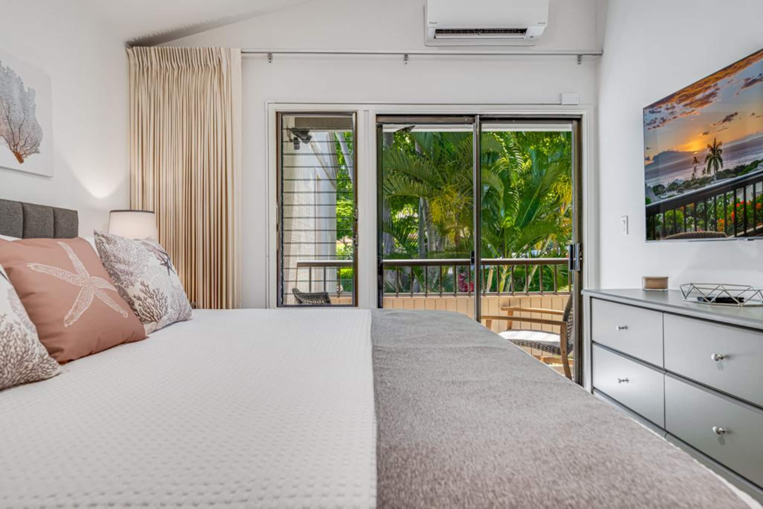 Condo in Kihei · ★4.82 · 2 bedrooms · 3 beds · 2 baths - Image 38