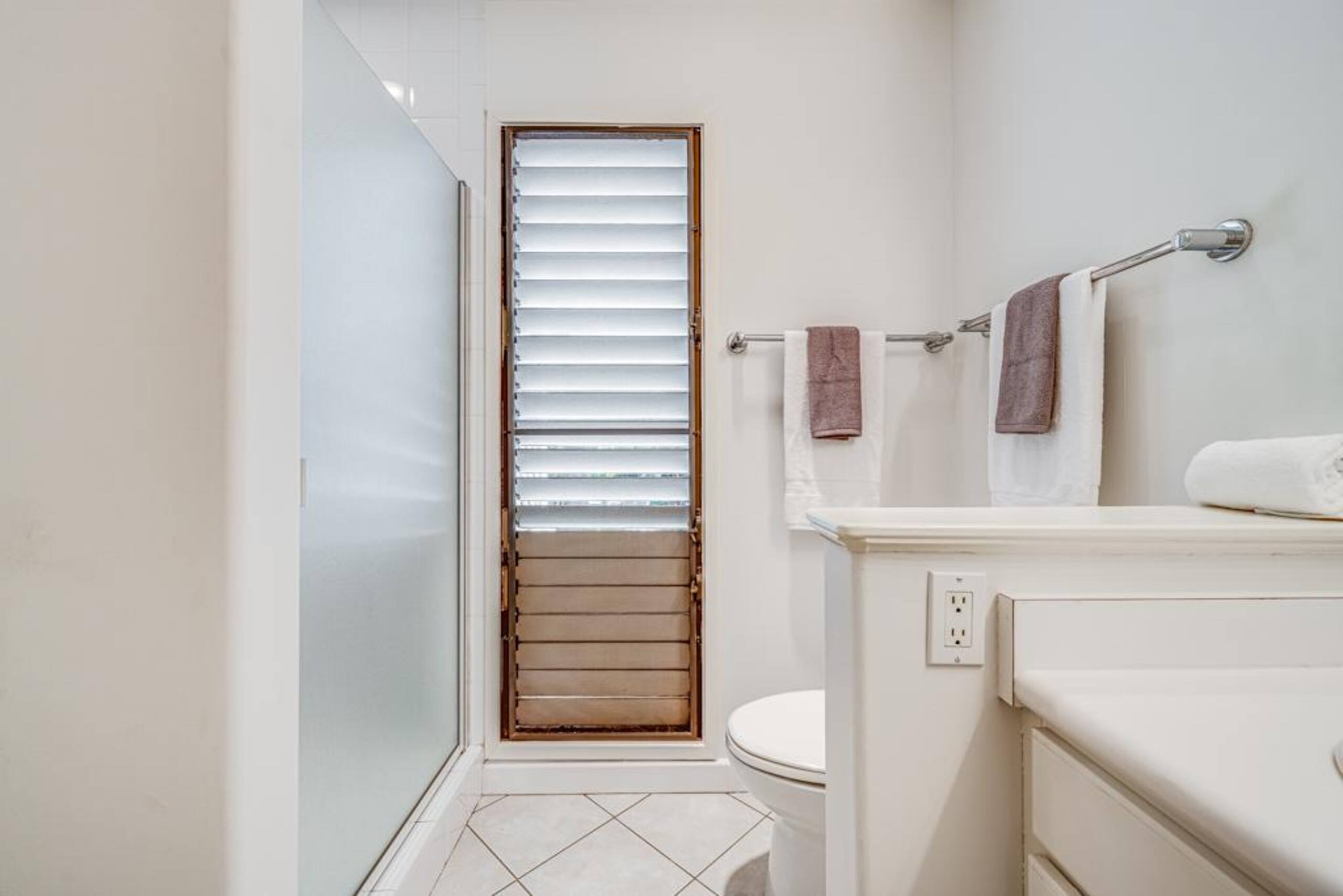 Condo in Kihei · ★4.82 · 2 bedrooms · 3 beds · 2 baths - Image 42
