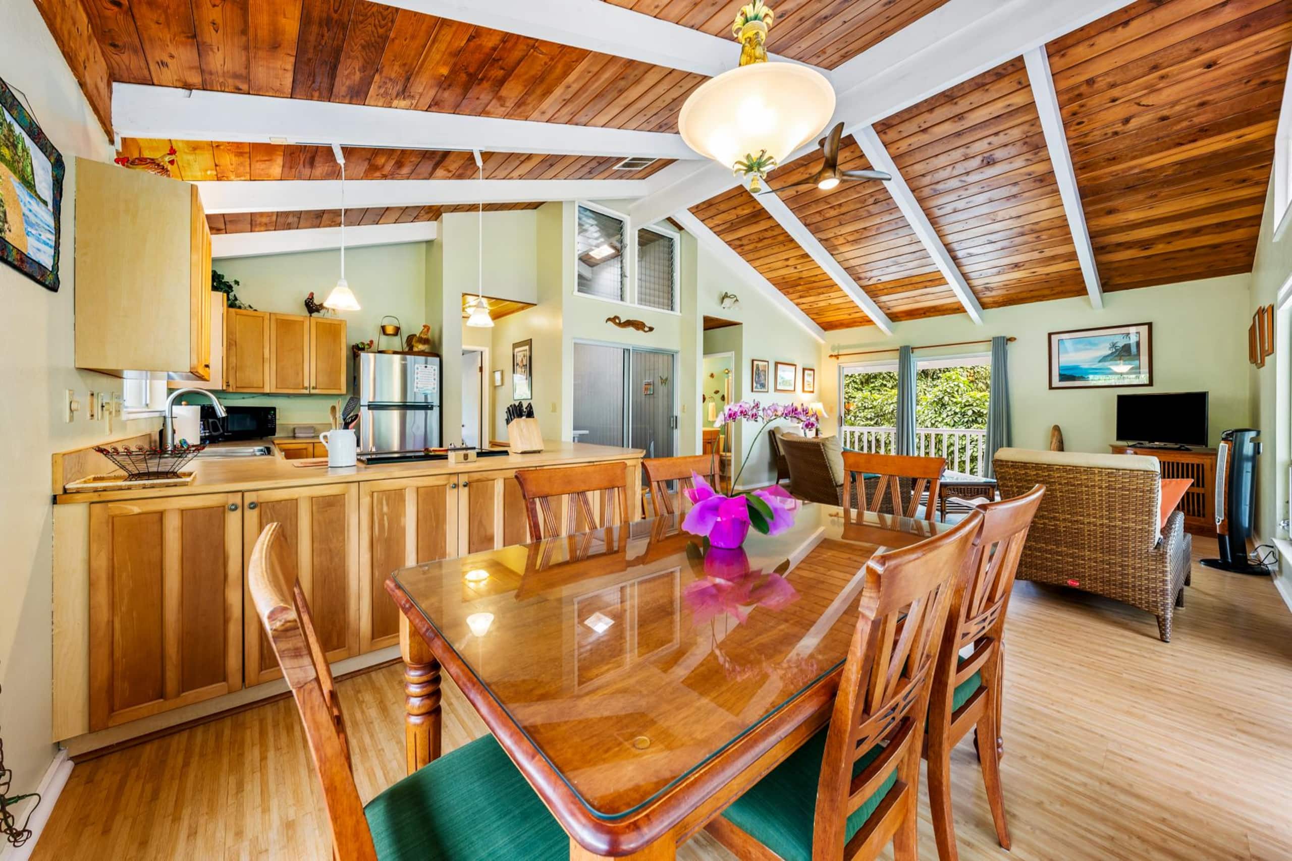 Home in Hanalei · ★4.84 · 2 bedrooms · 2 beds · 1.5 baths - Photo 8