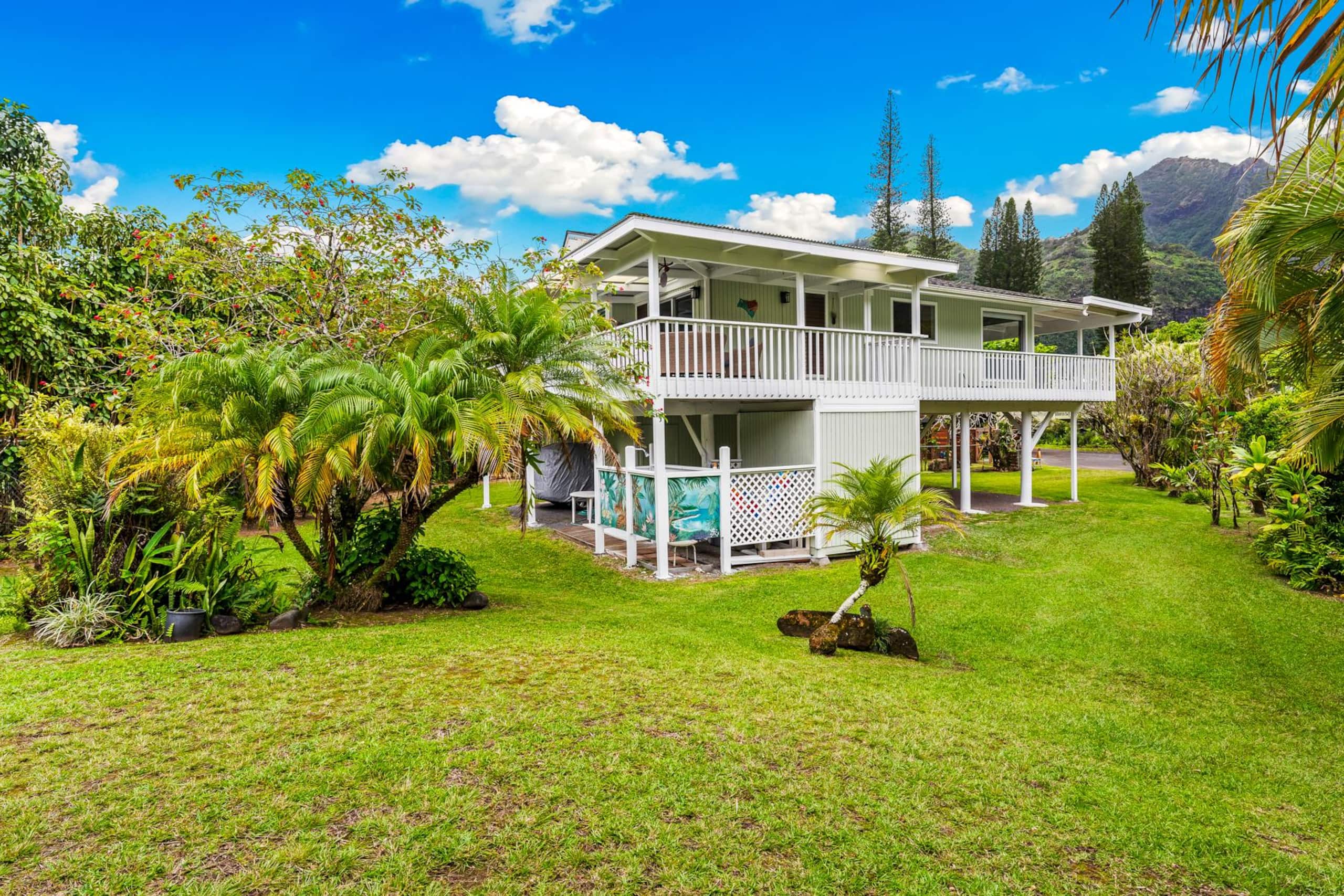 Home in Hanalei · ★4.84 · 2 bedrooms · 2 beds · 1.5 baths - Photo 19