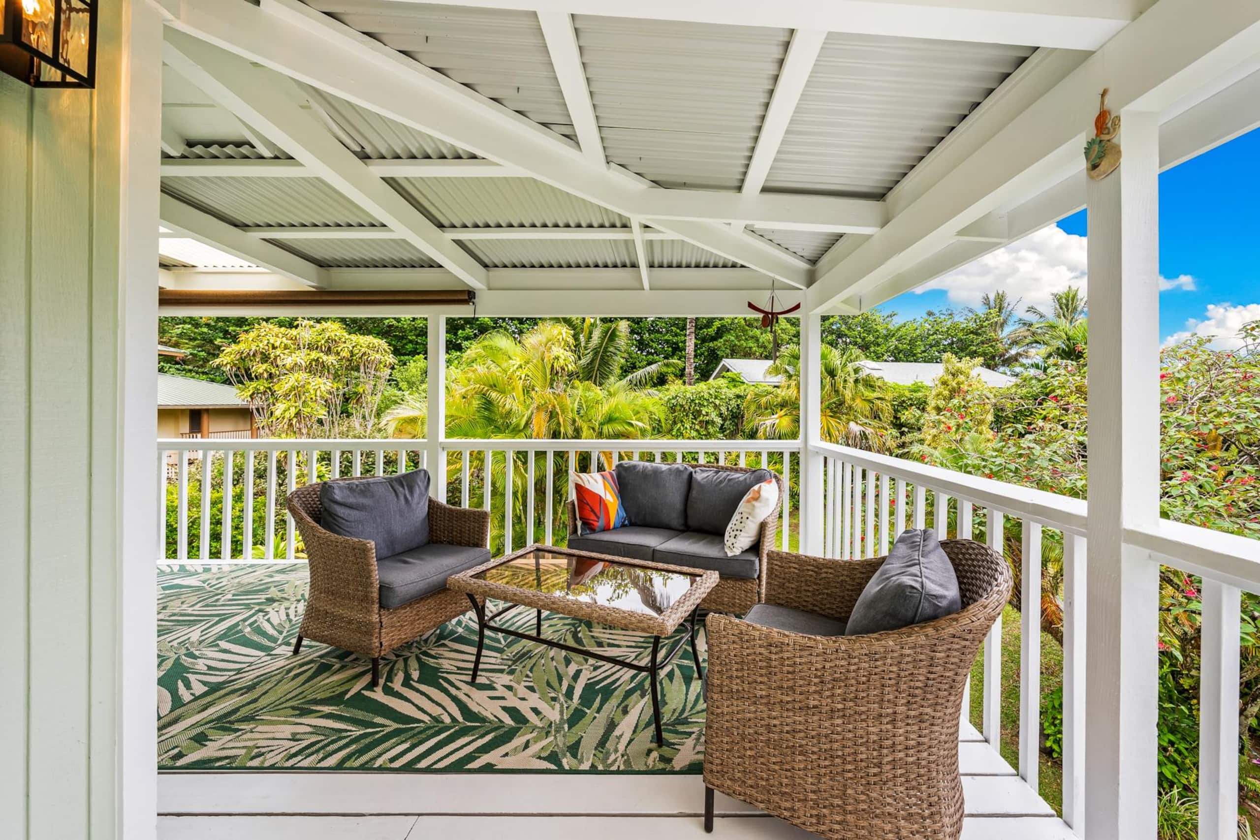 Home in Hanalei · ★4.84 · 2 bedrooms · 2 beds · 1.5 baths - Photo 16