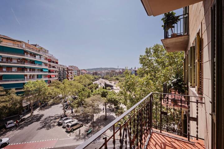 Sweett | Aragon Park Miro 403 gallery image 4