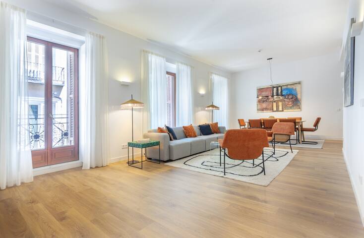 Cibeles Exclusive Ii apartment in Madrid gallery image 2