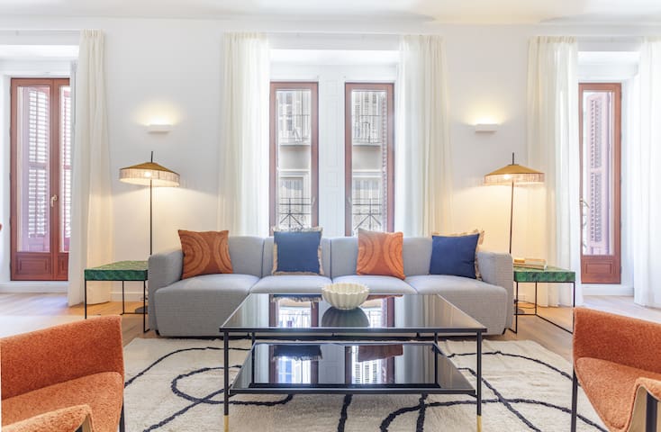 Cibeles Exclusive Iii apartment in Madrid
