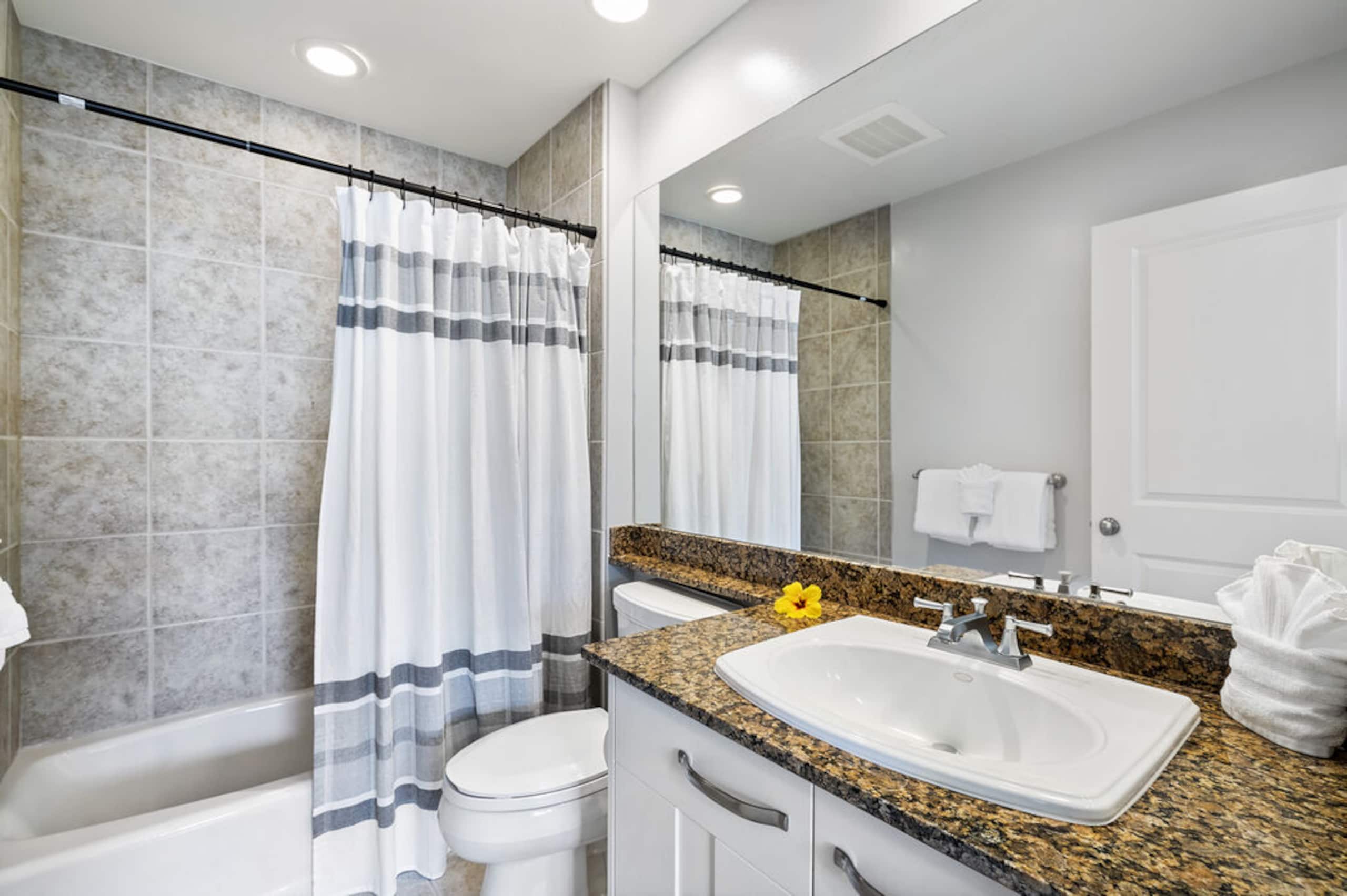 Townhouse in Kailua-Kona · ★5.0 · 3 bedrooms · 3 beds · 3 baths - Image 23