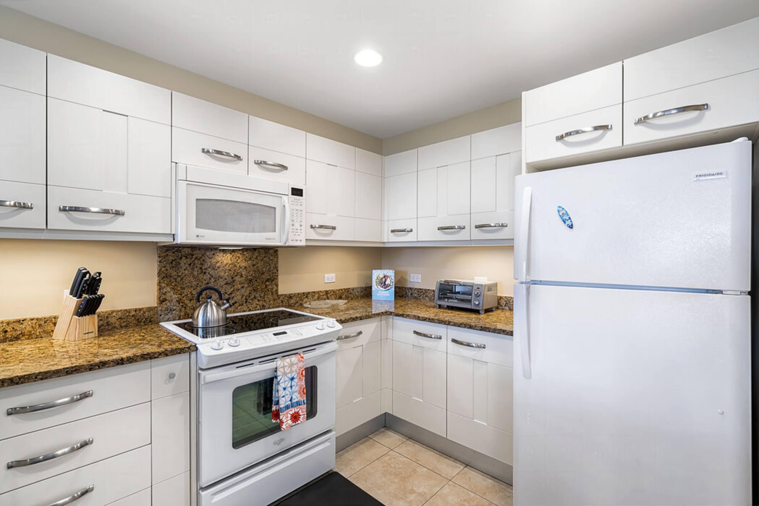 Townhouse in Kailua-Kona · ★5.0 · 3 bedrooms · 3 beds · 3 baths - Image 11