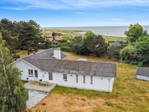 "Janna" - 75m from the sea by Interhome