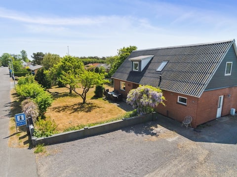 "Angelie" - 350m from the sea by Interhome